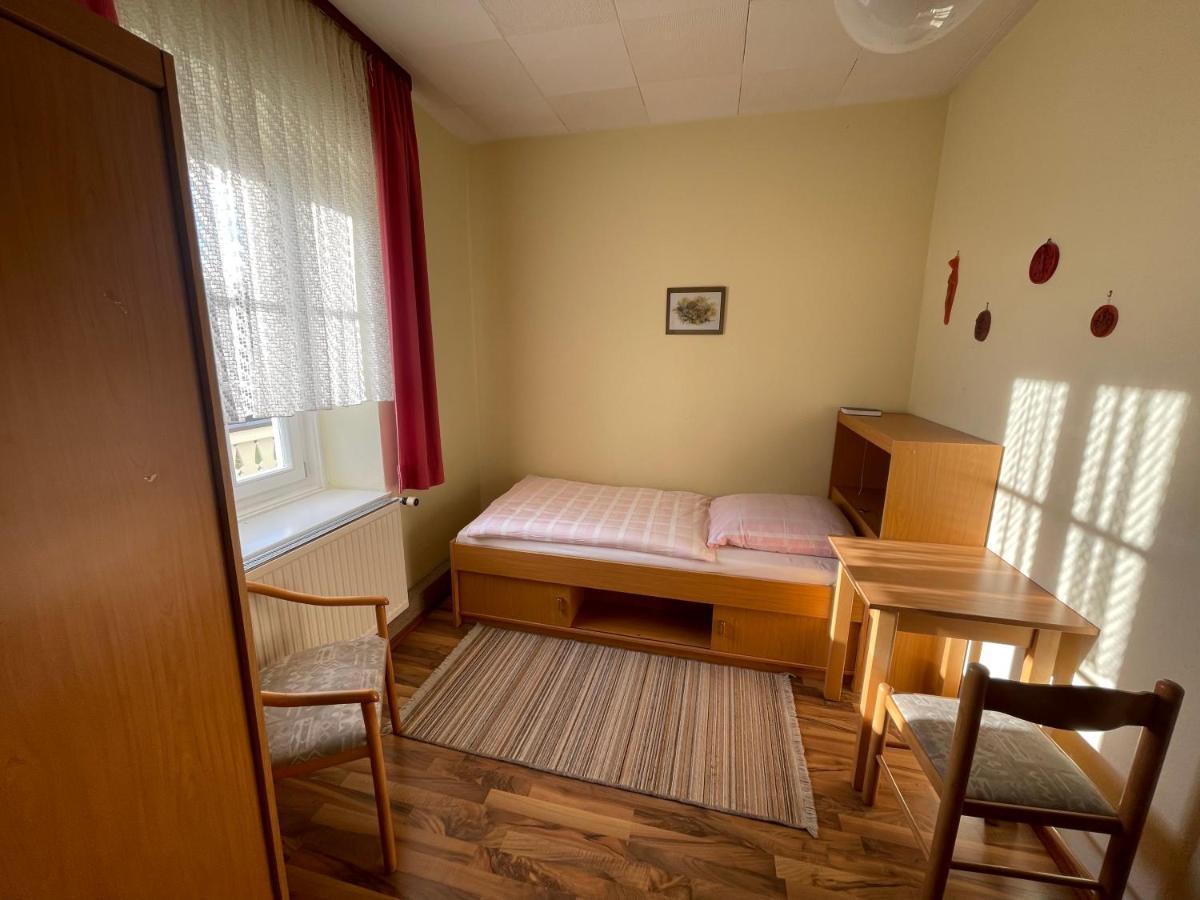 Gaestehaus Gut Frauendorf Windorf  ภายนอก รูปภาพ