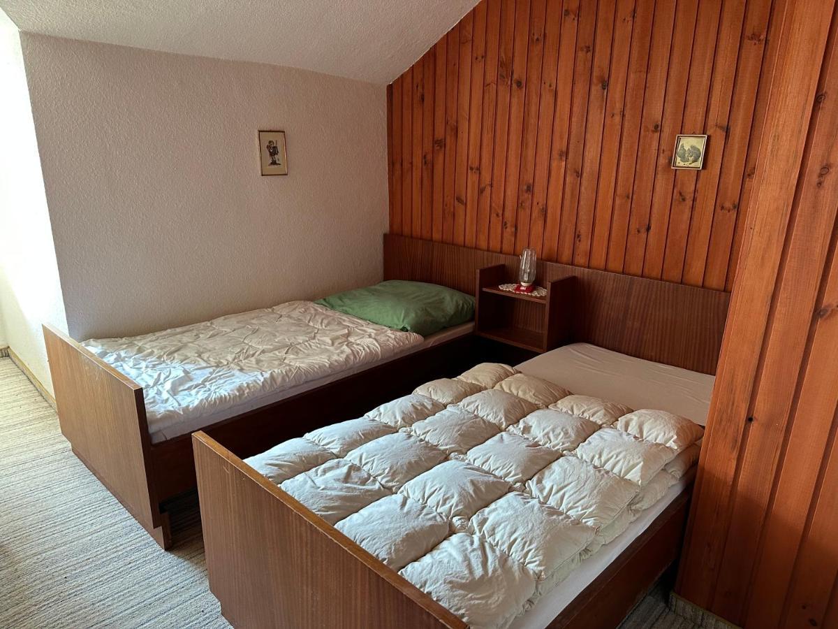 Gaestehaus Gut Frauendorf Windorf  ภายนอก รูปภาพ
