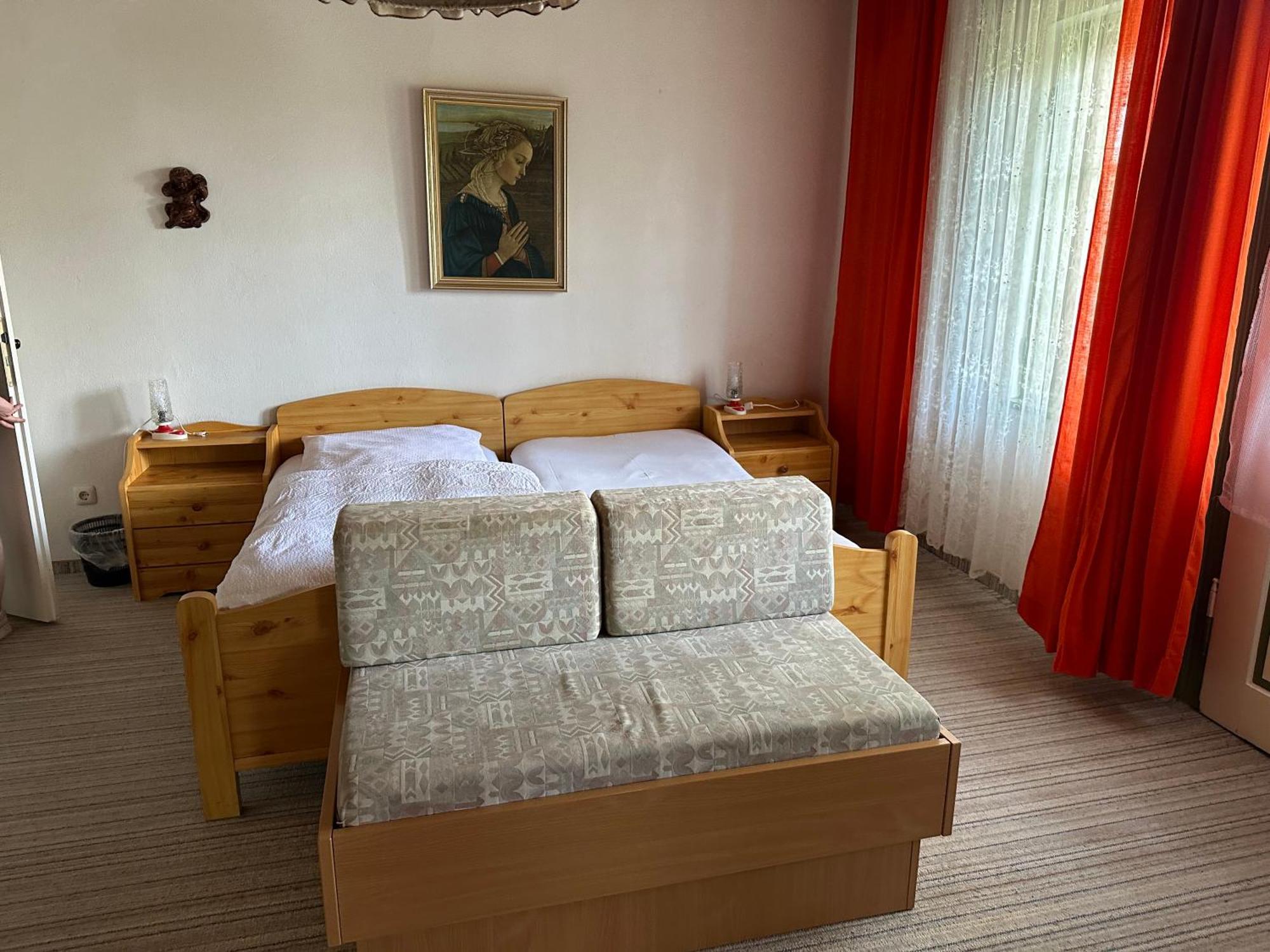 Gaestehaus Gut Frauendorf Windorf  ภายนอก รูปภาพ